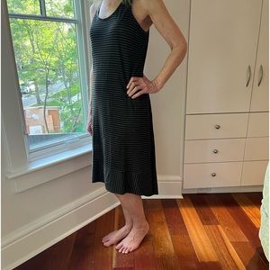 Eileen Fisher knee length dress 100% linen